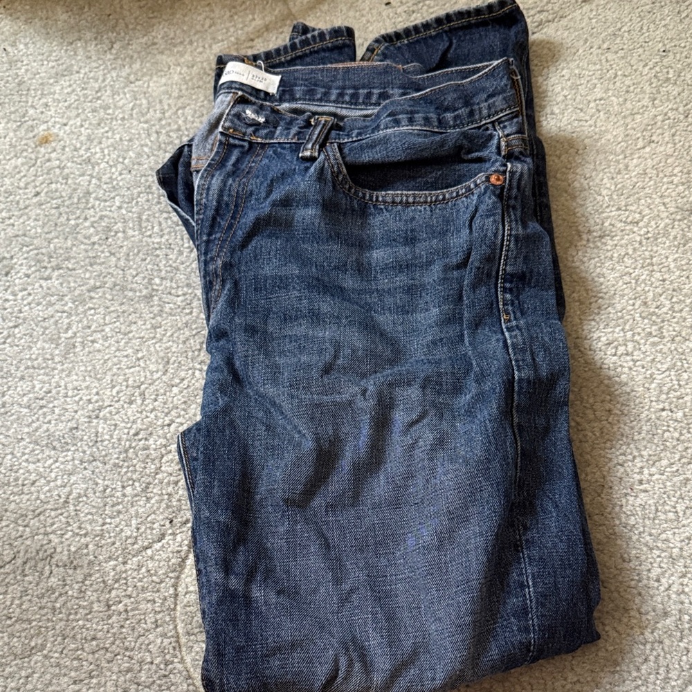 GAP Men's Indigo Relaxed Jeans
